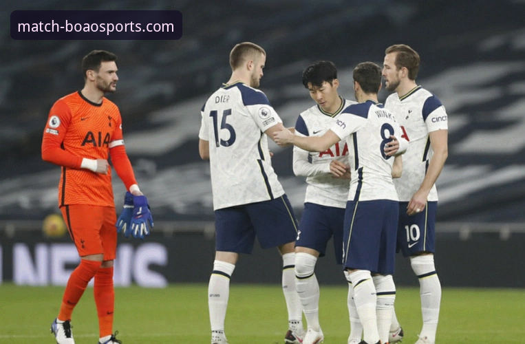 图多尔铁腕治军首秀受挫，热刺更衣室变革的深度解析